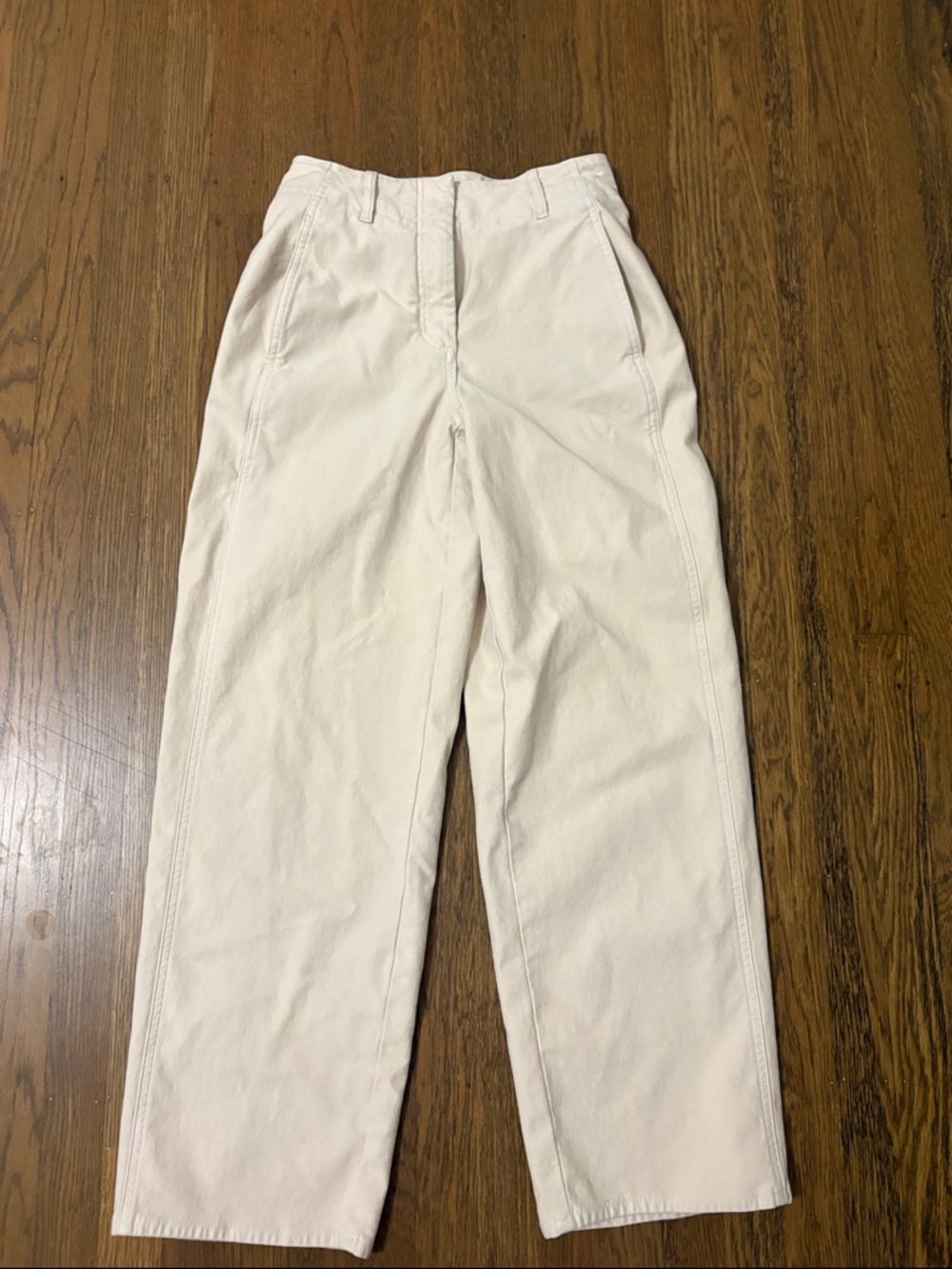 Aritzia Wilfred free women’s ascendant pant in a size 2